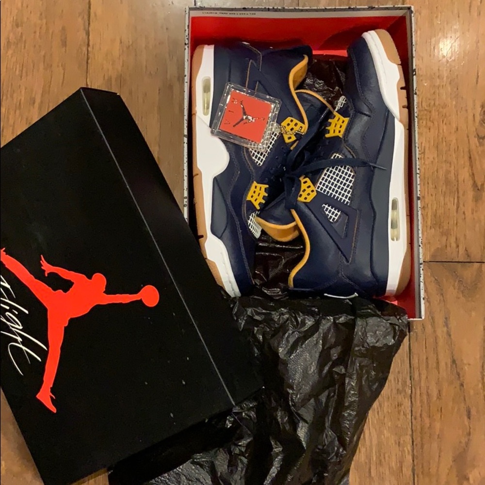 Nike air Jordan’s 4 Retro Dunk From Above Shoes